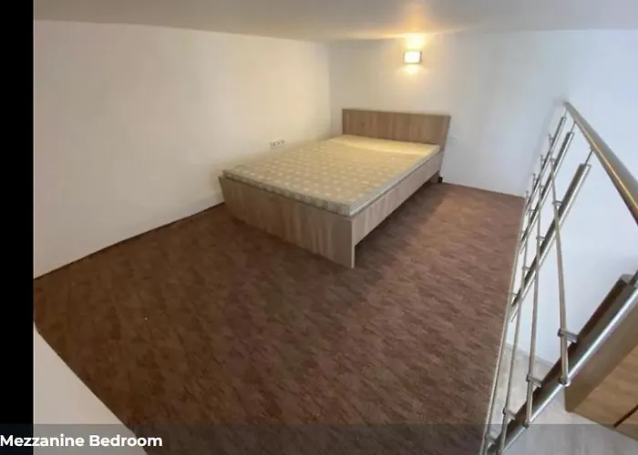 Cityscape Budget Damjanich 19 *